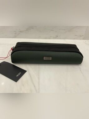 NEW - TUMI Zippered Ballistic Nylon Pencil Case - Cord Pouch - SPRUCE GREEN